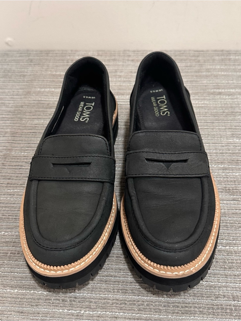 TOMS Cara Lug sole Penny loafers black leather comfort casual shoes New Sz 6,5 - Picture 4 of 10